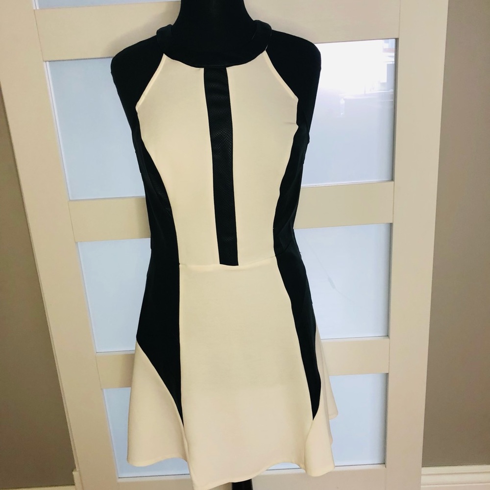 GUESS Dress